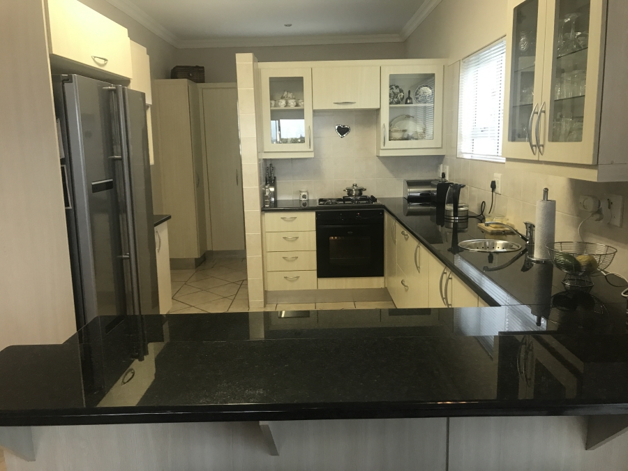 4 Bedroom Property for Sale in Nahoon Eastern Cape